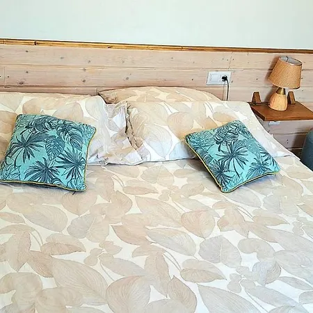 Calma View Jacuzzi Apartment